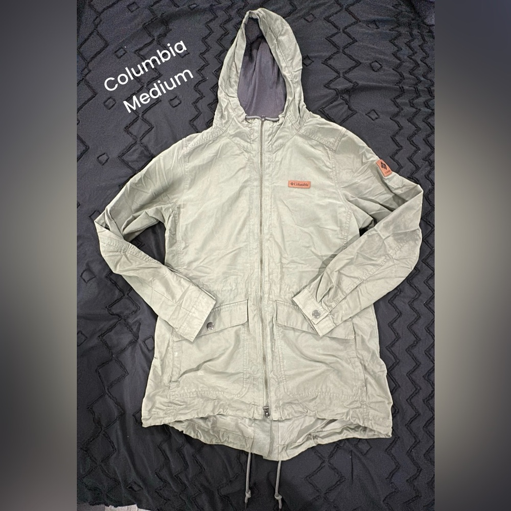 Women’s medium Columbia jacket